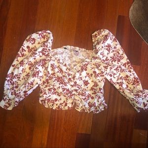 Beautiful summer zara top- never worn